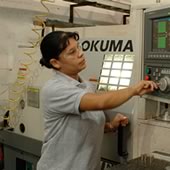Operación de máquina de control numérico